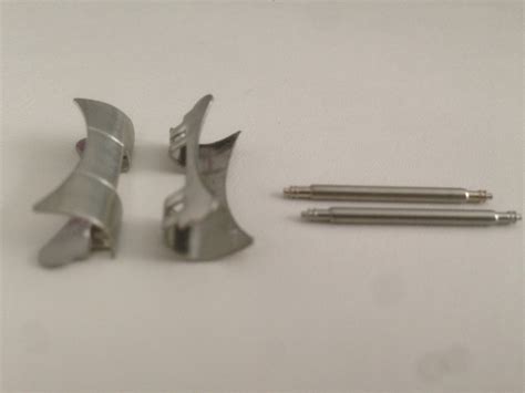 Fitting curved end links 